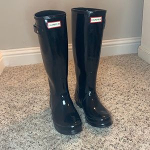 HUNTER rain boots